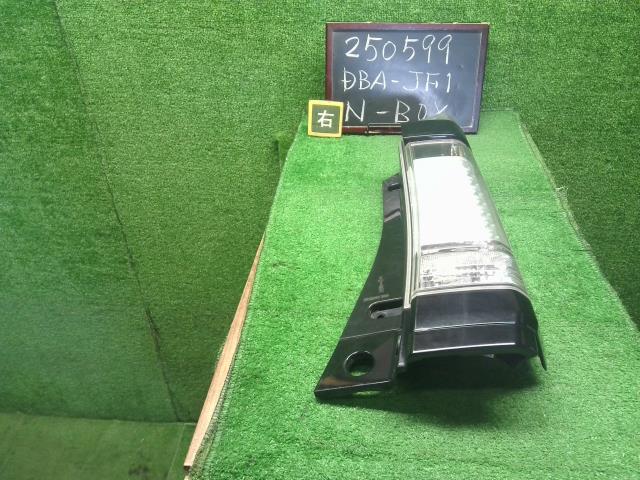 Ｎ－ＢＯＸ 右テールランプ DBA-JF1 33501-TY0-J71