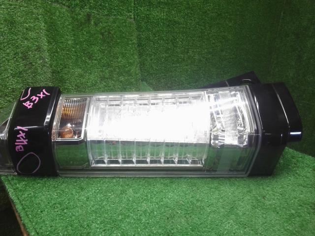 Ｎ－ＢＯＸ 左テールランプ DBA-JF1 33551-TY0-J71