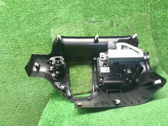 Ｎ－ＢＯＸ Ａ／Ｃスイッチパネル DBA-JF1 79601-TY0-N61ZA