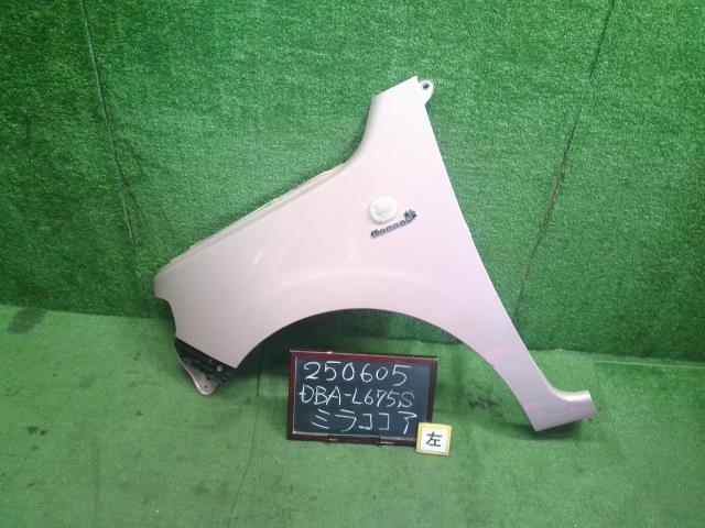 ミラココア 左Ｆフェンダー DBA-L675S 53812-B2531