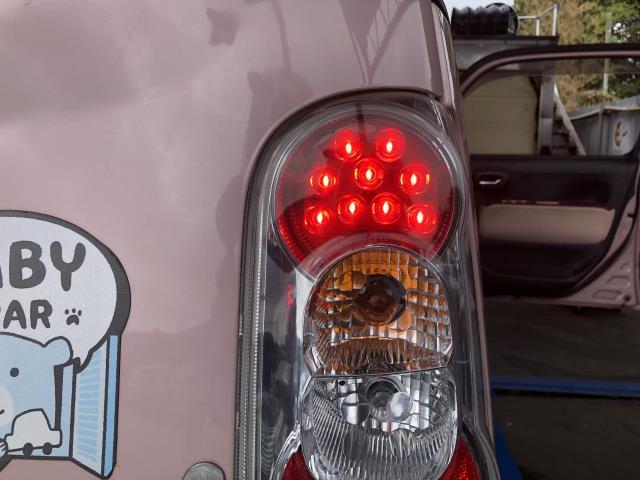 ミラココア 右テールランプ DBA-L675S 81550-B2480