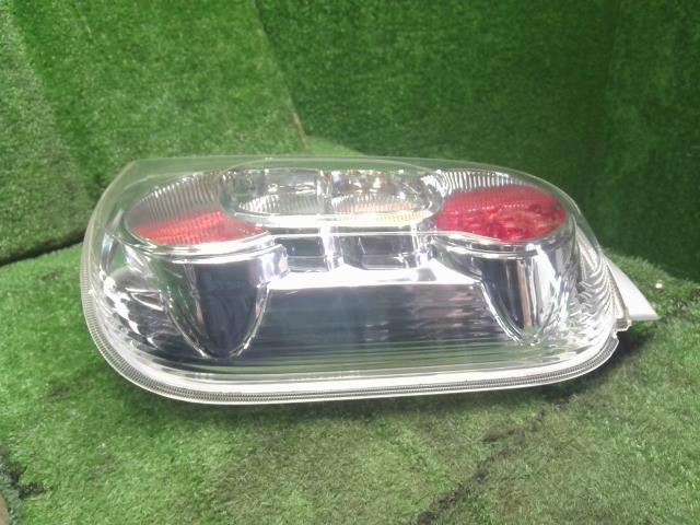 ミラココア 右テールランプ DBA-L675S 81550-B2480