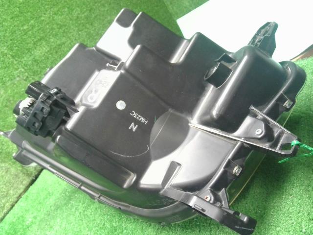 Ｎ－ＢＯＸ 右ヘッドランプＡＳＳＹ DBA-JF3 33100-TTA-N01
