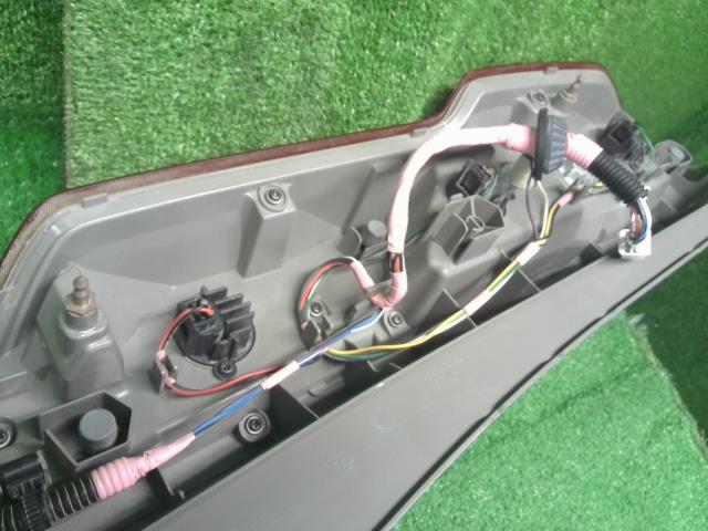 Ｎ－ＢＯＸ 右テールランプ DBA-JF3 33501-TTA-N01
