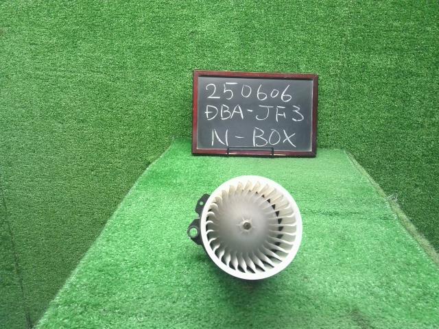 Ｎ－ＢＯＸ ヒーターブロアモーター DBA-JF3 79310-TTA-942