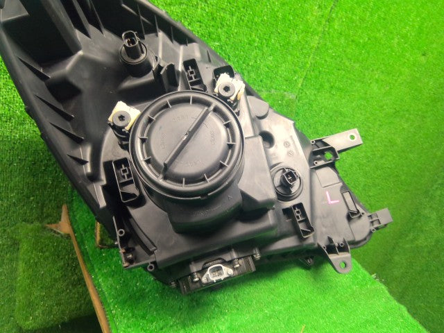 ソリオ 左ヘッドランプＡＳＳＹ DBA-MA15S