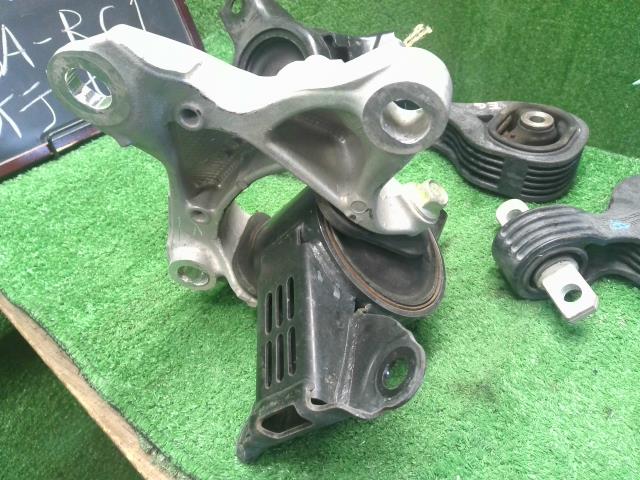 オデッセイ E/G部品 DBA-RC1 50820-T6A-J01