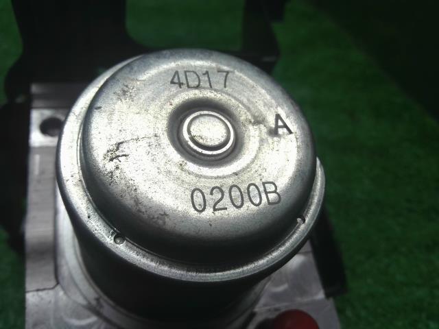 オデッセイ ＡＢＳアクチュエーター DBA-RC1 57110-T6A-J53