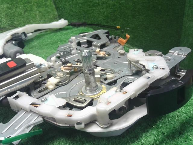 オデッセイ 右Ｒドアロックソレノイド DBA-RC1 35256-T5A-T01