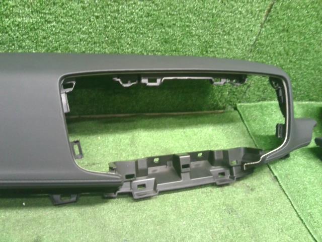 オデッセイ ダッシュパネル DBA-RC1 77109-T6A-023ZB
