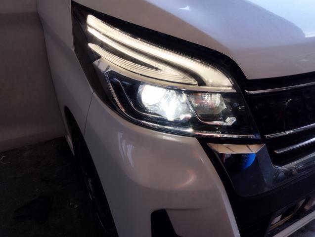 デイズルークス 右ヘッドランプＡＳＳＹ DBA-B21A 26010-6A02L