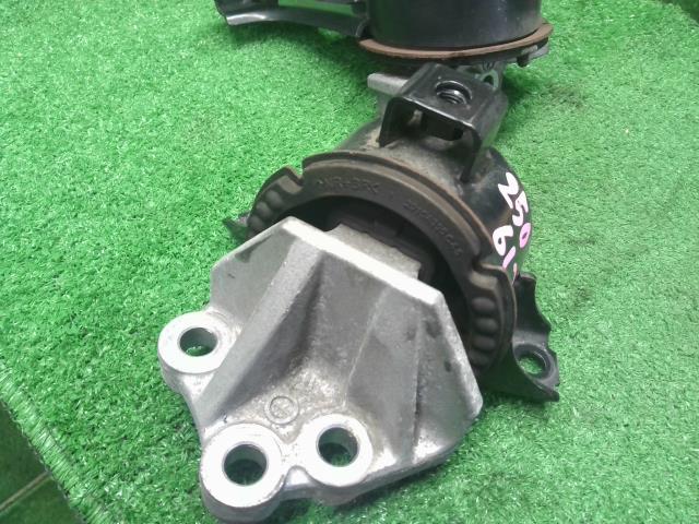 デイズルークス E/G部品 DBA-B21A 11274-6A00D