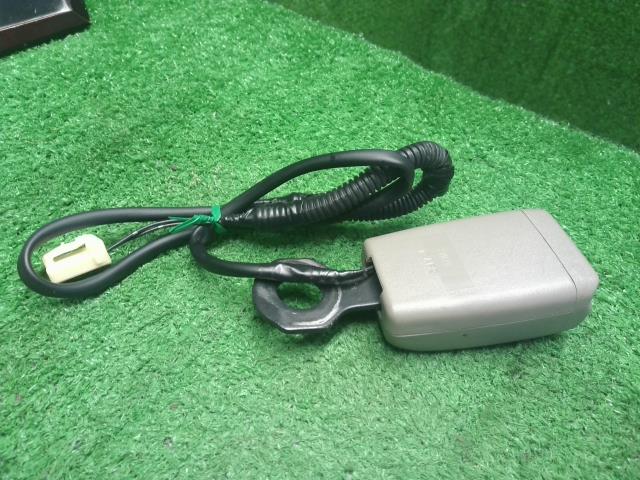 ハイゼットアトレ ドライバーシートベルト ABA-S331G 73230-B5021-E0