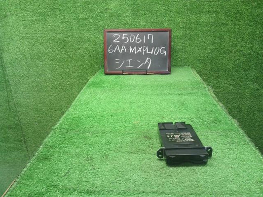 シエンタ ETC 6AA-MXPL10G 86980-12010