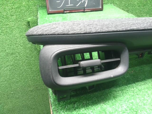 シエンタ ダッシュパネル 6AA-MXPL10G 55476-52150-B0