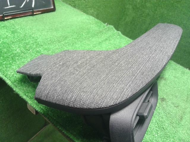 シエンタ ダッシュパネル 6AA-MXPL10G 55476-52150-B0