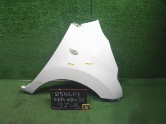 ワゴンＲ 右Ｆフェンダー DBA-MH23S 57611-70K00