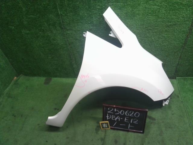 ノート 右Ｆフェンダー DBA-E12 F3100-5VAMA