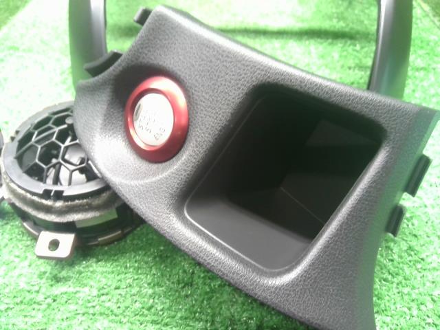 ノート クラスターパネル DBA-E12 68750-1A10E