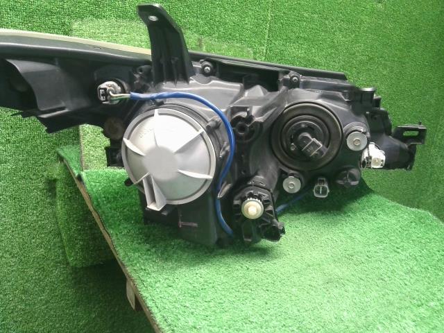エスティマ 左ヘッドランプＡＳＳＹ DBA-ACR55W 81170-28C11