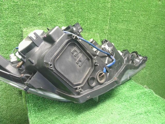 エスティマ 左ヘッドランプＡＳＳＹ DBA-ACR55W 81170-28C11