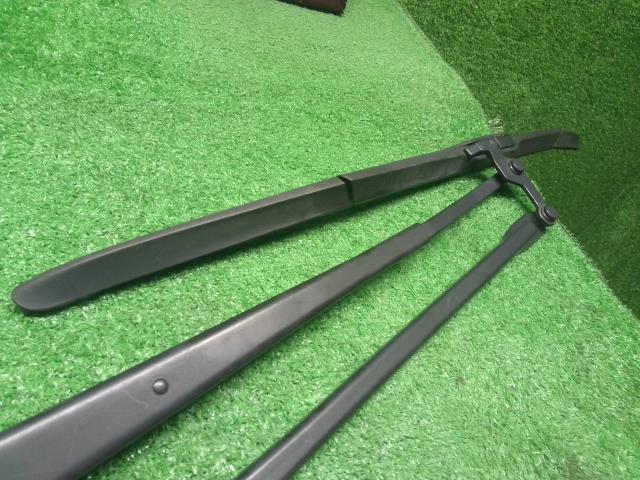 ヴィッツ 外装部品 DBA-NSP135 85211-52520