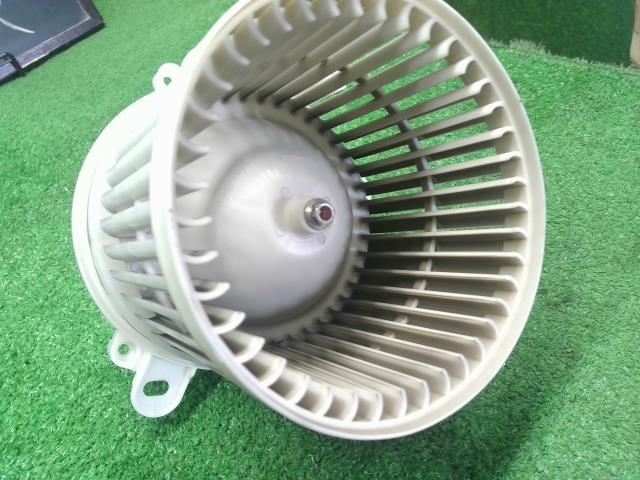 デイズ ヒーターブロアモーター DBA-B21W 27220-6A01A