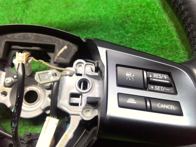 インプレッサ ステアリングホイール DBA-GP7 34312FJ010VH