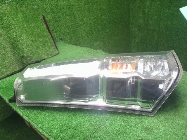 ワゴンＲ 左テールランプ DBA-MH34S 35670-72M10