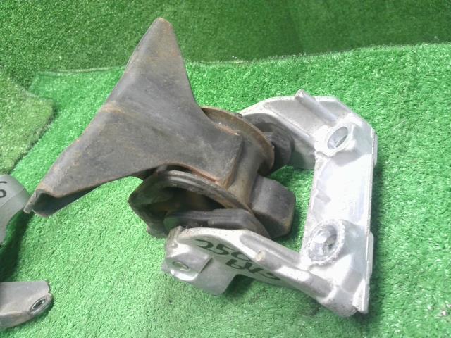 Ｎ－ＷＧＮ E/G部品 DBA-JH1 50820-T6G-010