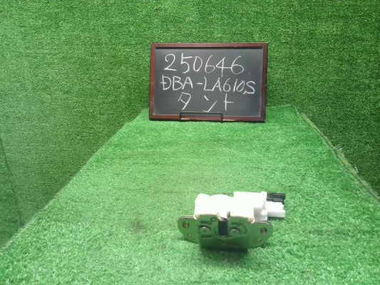 タント トランク・バックドアロックソレノイド DBA-LA610S 69350-B2330-