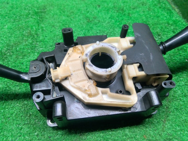 ジムニー ディマースイッチ TA-JB23W 37400-81A72