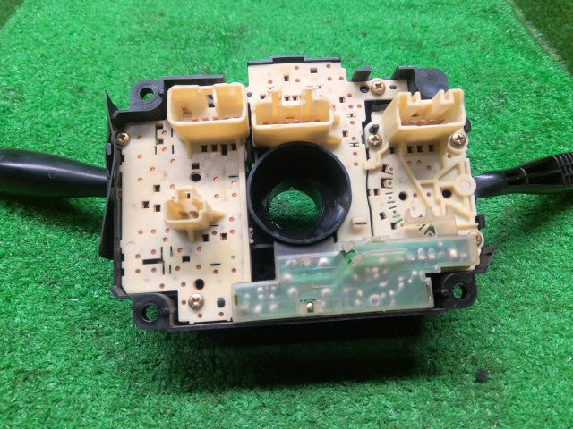 ジムニー ディマースイッチ TA-JB23W 37400-81A72
