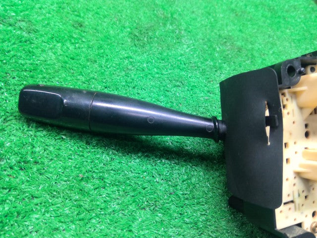 ジムニー ディマースイッチ TA-JB23W 37400-81A72