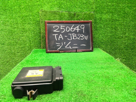 ジムニー エンジンコンピューター TA-JB23W 33920-81AG1