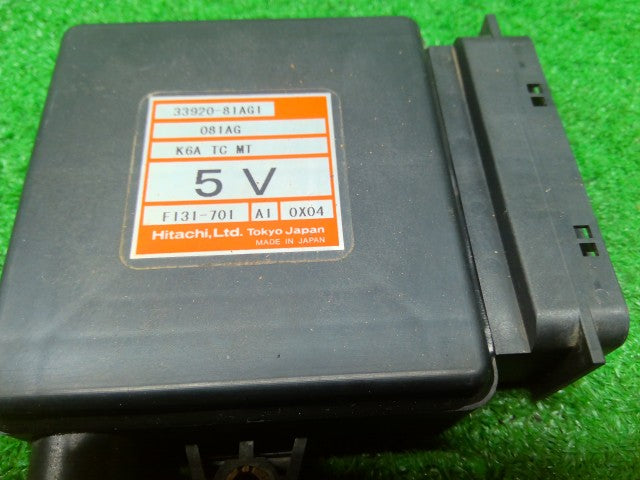 ジムニー エンジンコンピューター TA-JB23W 33920-81AG1