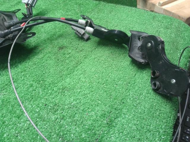 セレナ 右パワースライドドアモーター DBA-CNC25 97930-CY00A