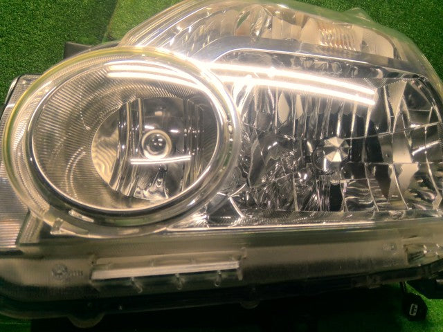 エクストレイル 左ヘッドランプＡＳＳＹ DBA-NT31 26060-JG00A