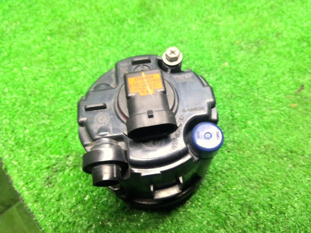 エクストレイル 左フォグランプ DBA-NT31 26150-8993B