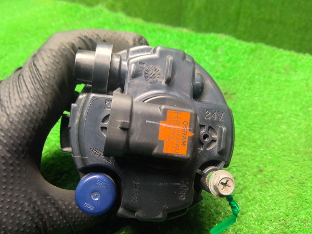 エクストレイル 左フォグランプ DBA-NT31 26150-8993B