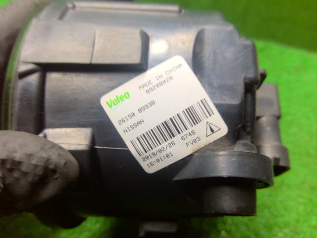 エクストレイル 左フォグランプ DBA-NT31 26150-8993B