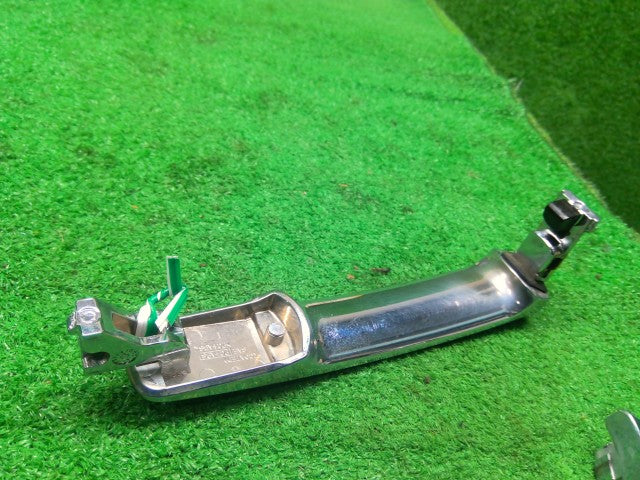 エクストレイル アウターハンドル DBA-NT31 80640-CA012