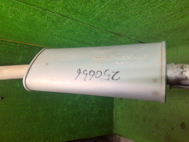 エクストレイル Ｒマフラー DBA-NT31 20100-JG01J