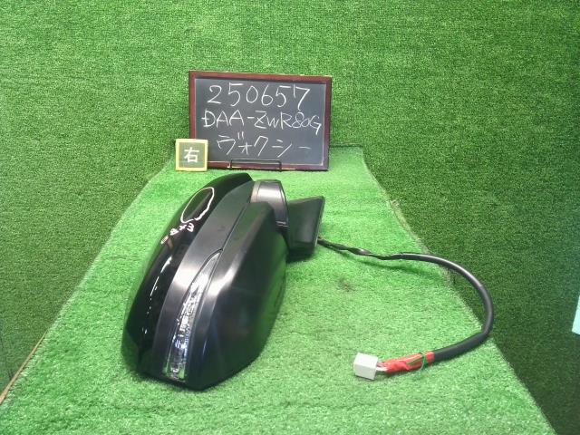 ヴォクシー 右サイドミラー DAA-ZWR80G 87910-28B50