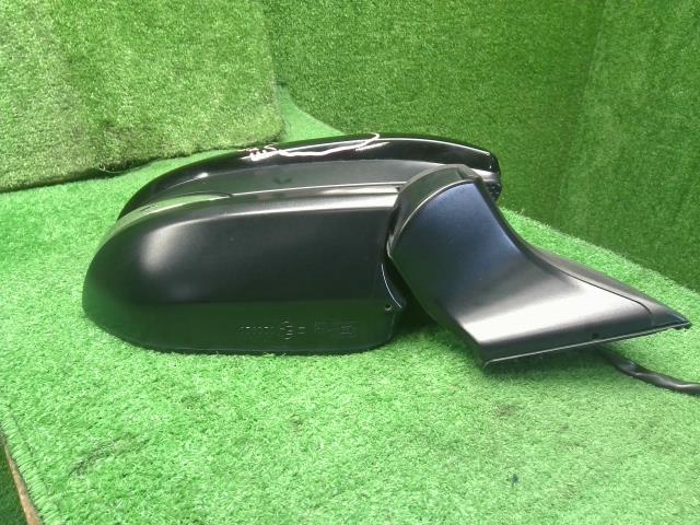 ヴォクシー 右サイドミラー DAA-ZWR80G 87910-28B50