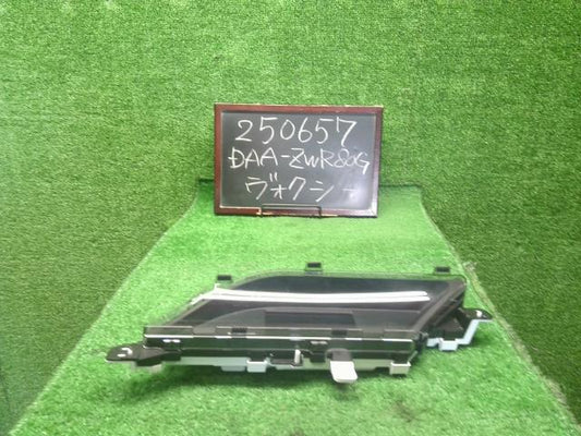 ヴォクシー マルチモニター DAA-ZWR80G 83290-28032
