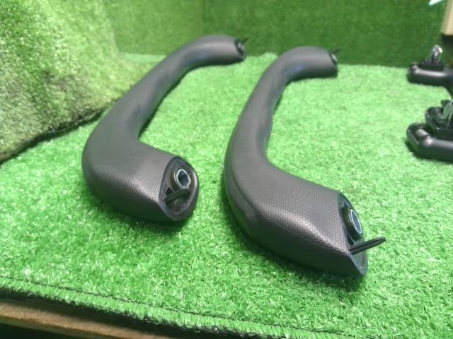 ヴォクシー 内装部品 DAA-ZWR80G