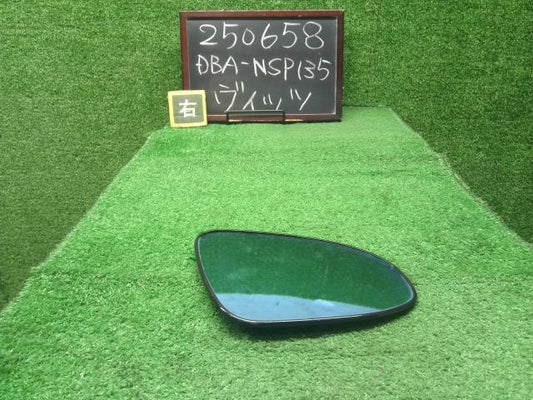 ヴィッツ 右サイドミラー DBA-NSP135 87931-52B90