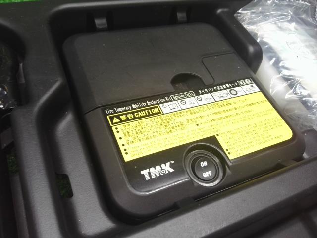 ヴィッツ 車載工具 DBA-NSP135