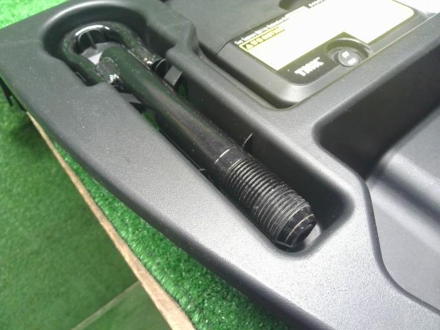 ヴィッツ 車載工具 DBA-NSP135